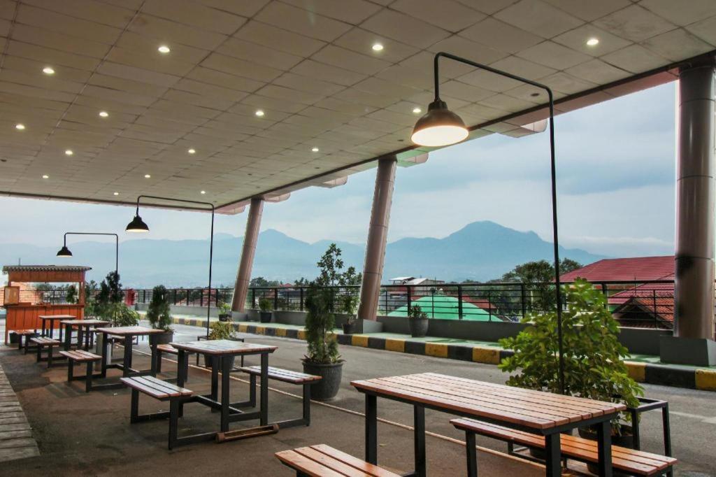 Super Oyo Capital O 483 Tamansari Panoramic Bandung Otel Dış mekan fotoğraf